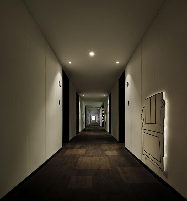 Отель Ease House Luoyang Лоян Экстерьер фото